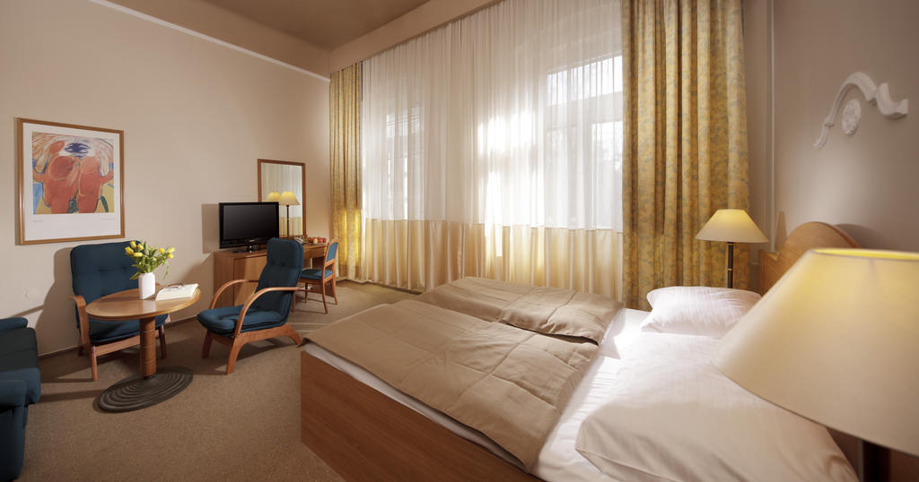Dr. Adler Spa & Kurhotel Františkovy Lázně 객실 사진
